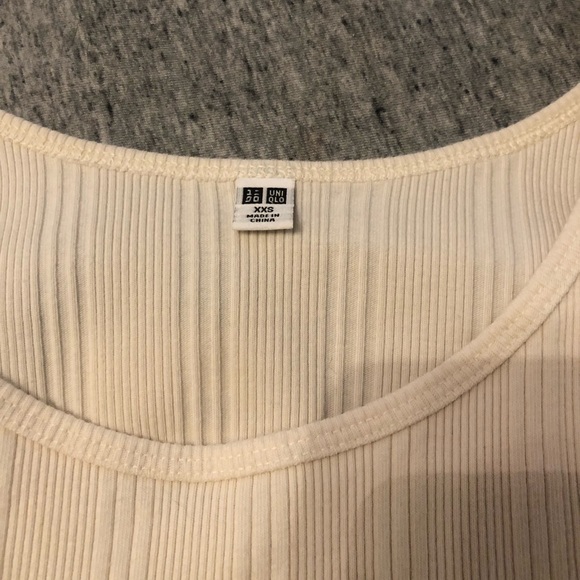 Uniqlo Ribbed Tank - Picture 3 of 3
